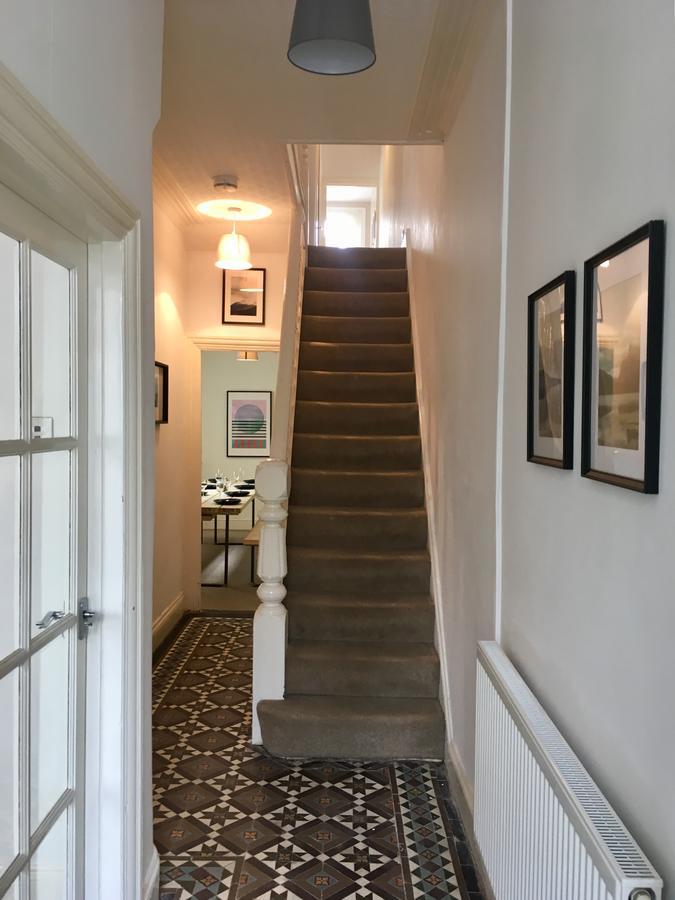 Edwardian City Centre House For Big Groups, Offroad Parking & Hot Tub! カーディフ エクステリア 写真